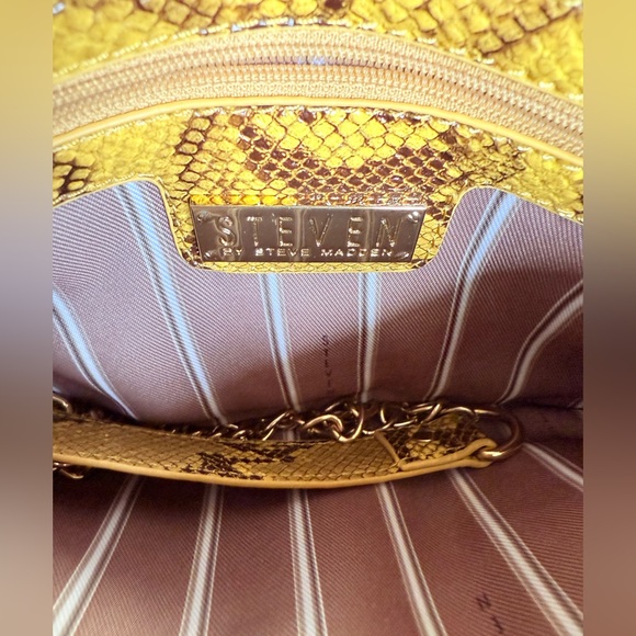 Steven by Steve Madden Snakeskin Crosabody Snakeskin Crossbody Bag - Picture 6 of 7